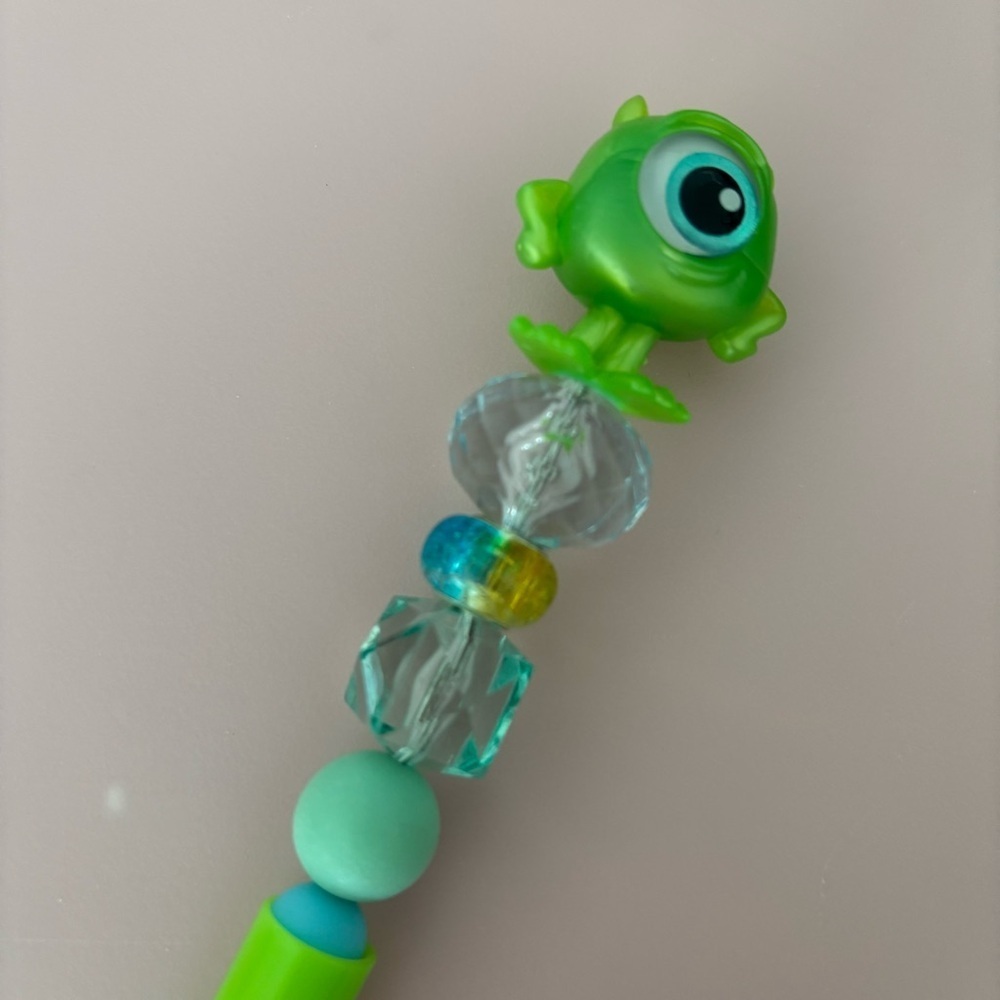 Disney Doorables: Monster INC: Mike Classic handmade beaded pen